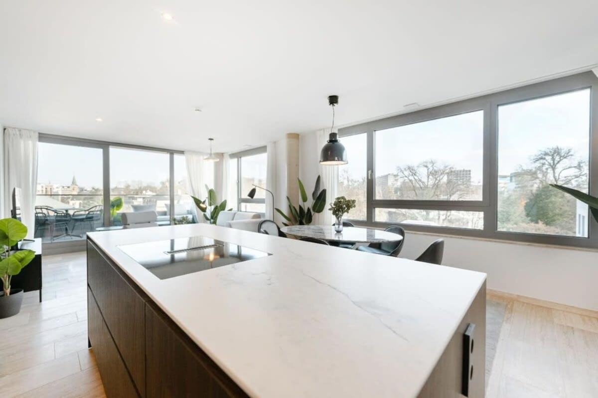 City Luxury With City Views In Ville Haute 卢森堡 外观 照片